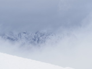 Image 4 from Minimal